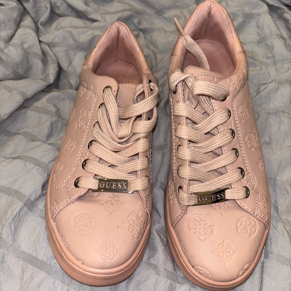 GUESS Women's Blush Sneakers